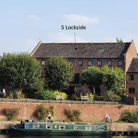 5 Lockside *Free Private Parking* *City Centre* Йорк Экстерьер фото
