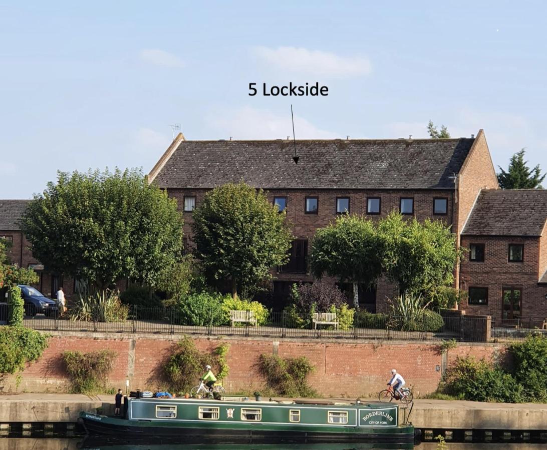 5 Lockside *Free Private Parking* *City Centre* Йорк Экстерьер фото